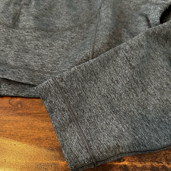 Lululemon Gray Cropped Hoodie - Picture 3 of 7